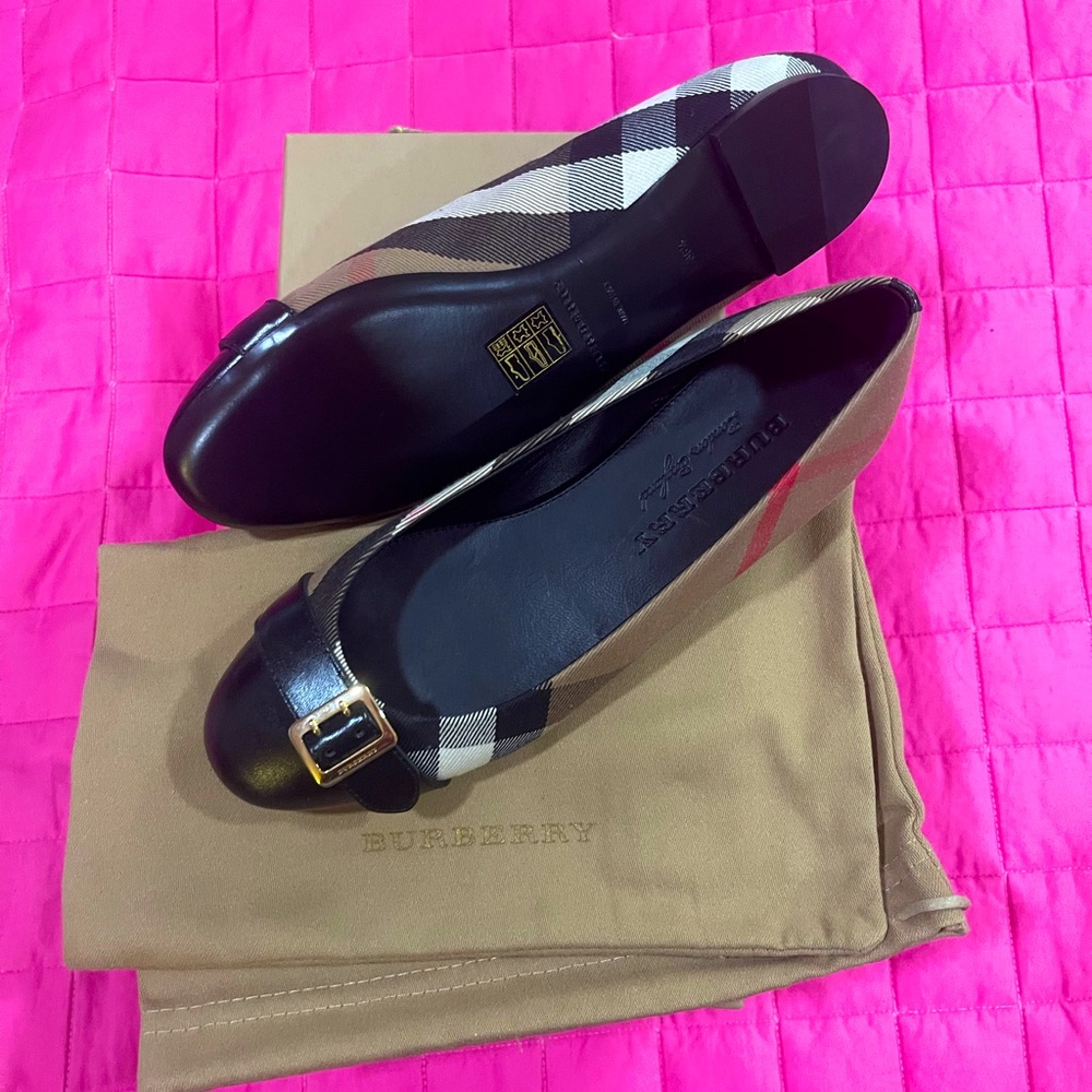 Burberry Ballet Flats - New in Box